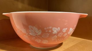 Vintage Pyrex Pink Gooseberry 442 Medium Cinderella Nesting Bowl 1 - 1/2 Qt