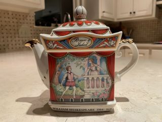 Vintage Sadler Staffordshire Shakespeare Series Romeo & Juliet Teapot 4445