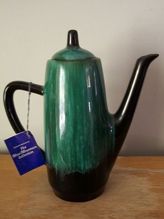 VINTAGE BLUE MOUNTAIN POTTERY LARGE COFFEE POT WITH TAG 2