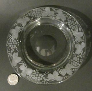 William Yeoward Signed Crystal Cut Glass Engraved " Leonora " Grape Vine 7 " Plate