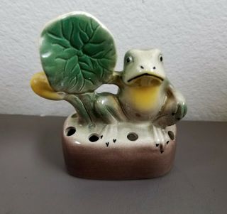 Cute Vintage Pottery Figural Flower Frog & Water Lily