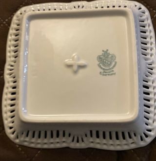 Schwarzenhammer Bavaria Reticulated Square Dish.  7” Horse and Carriage design 3