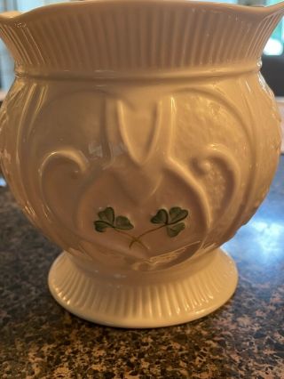 Belleek Loveheart Footed Bowl Made In Ireland
