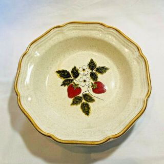 Vintage Mikasa Strawberry Festival Vegetable Serving Bowl Pasta Dish 8 1/4 "