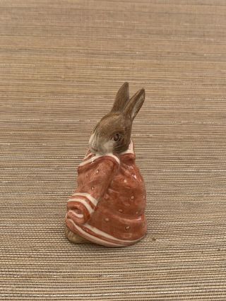 Vintage Beswick Beatrix Potter " Poorly Peter Rabbit " Porcelain Figurine 1976