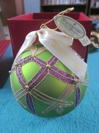 Waterford Holiday Heirlooms Christmas Ornament Ball Green Gold Glittered W/box