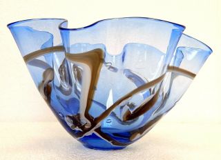 Adam Jablonski Poland Art Studio Glass Ruffled Scalloped Centerpiece Bowl Blue