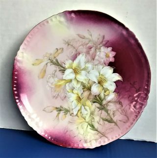 P.  T.  Germany White Lilies On Two Tone Pink Background 8.  25 " Cabinet Plate 1900s