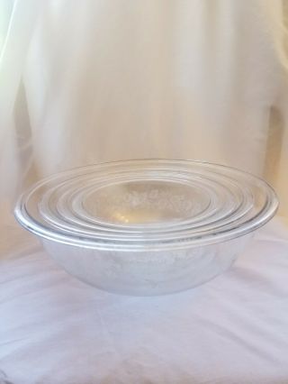 Vtg Pyrex Nesting Bowl Set Of 4 Colonial Mist Clear White Flower 322 323 325 326