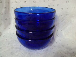 4 Vintage Blue Glass Cereal/salad/soup Bowls Made In Mexico