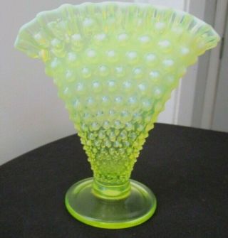 Vintage Fenton Topaz (vaseline) Opalescent Hobnail Footed Fan Vase Disc