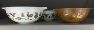 Vintage Pyrex White And Brown Bearly American Cinderella Nesting Bowls Set Of 3