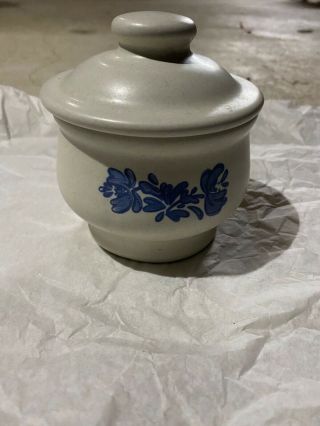 Vintage Pfaltzgraff Yorktowne Sugar Bowl With Lid Stoneware