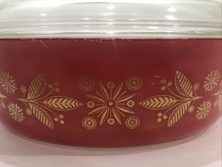 Vintage Pyrex Golden Poinsettia RED 2.  5 Qt Casserole Lid 945C Christmas Holiday 2