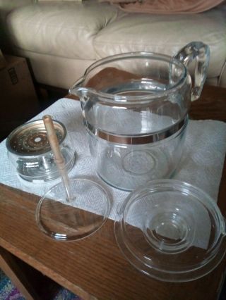 VINTAGE PYREX CLEAR 9 CUP COFFEE POT WITH LID AND INSIDES 2
