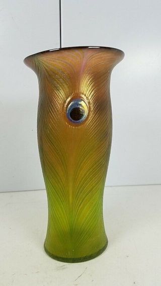 Bohemian Czech Republic Signed Iridescent Art Glass Vase 9 Inch 2