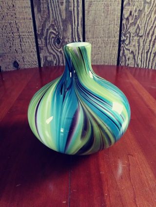 Vintage Mid Century Modern Vase Hand Blown Art Glass Blue Green Swirl Mod Art 7 "