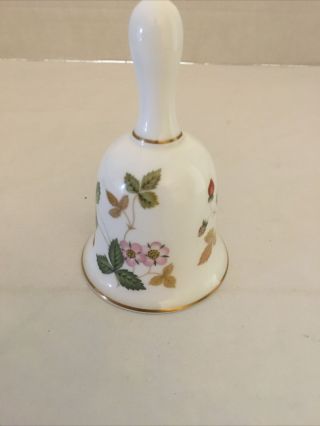 VINTAGE WEDGWOOD WILD STRAWBERRY MINI / MINIATURE TABLE BELL 4.  5in Tall 2