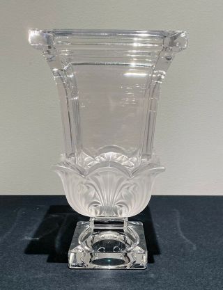 Unbranded Crystal Vase In The Style Of Lalique