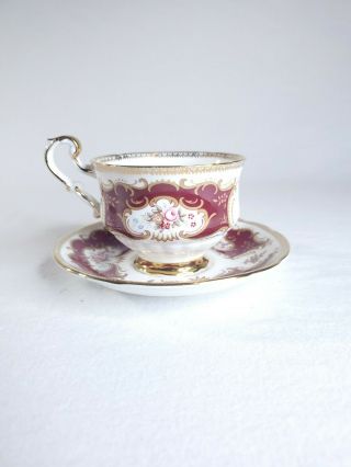 Vintage Paragon Teacup And Saucer By Appointment To Her Majesty England Reg 