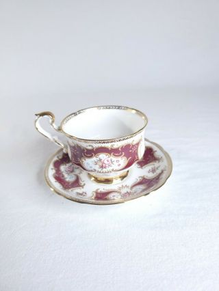 Vintage Paragon Teacup and Saucer By Appointment To Her Majesty England Reg ' d 2