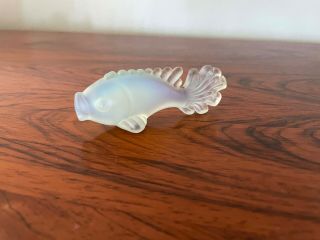 Vintage Sabino Opalescent Art Glass Fish Knife Rest France Signed