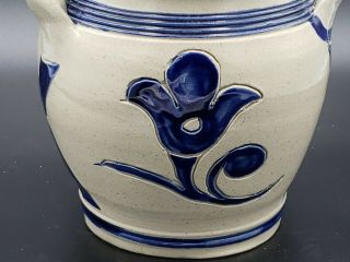 Williamsburg Restoration Stoneware Crock Salt Glaze Cobalt Blue 5 1/2$ tall EC 2