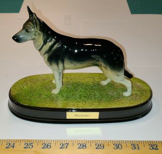 Beswick Of England Porcelain Alsatian Dog Figurine - Ch Ulrica Of Brittas