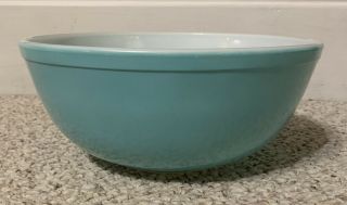 Vintage Pyrex 4 Quart Mixing Bowl 404 Aqua Robins Egg Blue Nesting Mixing Bowl