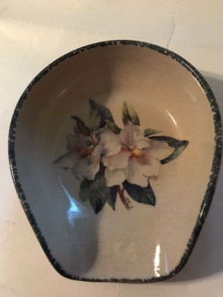 2001 Home And Garden Party Magnolia Spoon Rest 5.  5 “ Display Only Good Cond