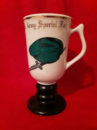 Vintage: U.  S.  Army Special Forces Green Berets: Hall Irish Coffee Pedestal Mug