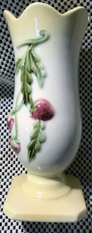 Vintage 1950 ' s Hull Pottery Vase Fiesta Pattern 45 w/ Strawberries 3