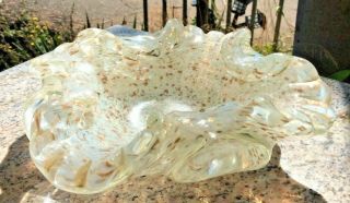 Alfredo Barbini Murano Art Glass White Gold Fleck Bowl Control Bubbles Ashtray