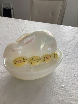 Fenton Hand Painted Iredescent Bunny On Nest Lidded Bowl 2