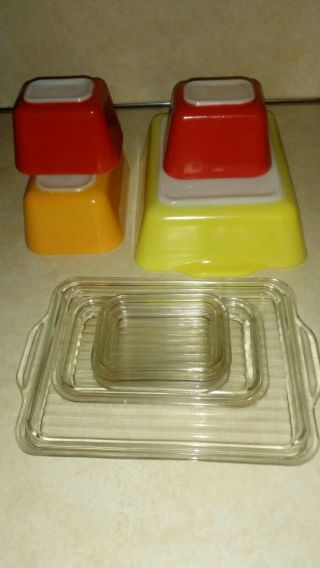 Vtg Pyrex 8 Piece Refrigerator Dish Set Primary Colors With Lids Bright Colors