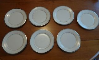 7 Lenox Solitaire Platinum Banded Bread & Butter Plates 6 1/4 "
