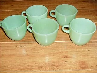 Set Of 5 Vintage Fire King Oven Ware Jadeite Green Glass Cups.  Made In Usa $44.  99