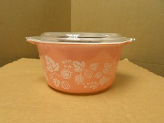Vintage Pyrex Pink Gooseberry 1 Qt.  Casserole 473 W/ Lid