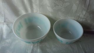 Set Of 2 Pyrex Amish Butterprint Cinderella Nesting Mixing Bowls 401 And 402