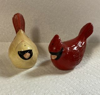 Lenox Winter Greetings Salt & Pepper Set 3.  19 " Red Cardinal Birds Displayed