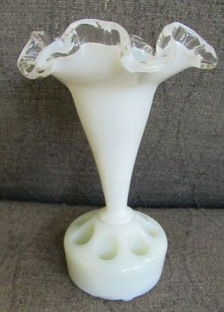 Vintage Silver Crest Epergne Horn Fenton & Milk Glass Flower Frog