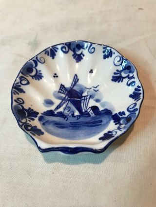 Vintage Elesva Holland Blue And White Mini Sea Shell Bowl Windmill Flower