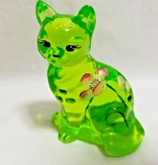 Fenton Hand - Painted Emerald Green Kitty Cat Art Glass Figurine 4 "