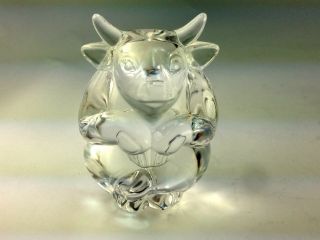 Vintage Steuben Crystal Glass The Bull Hand Cooler Paperweight - Signed