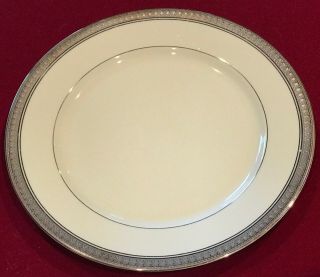 Mikasa Fine China Palatial Platinum L3235 10 3/4” Dinner Plate Euc