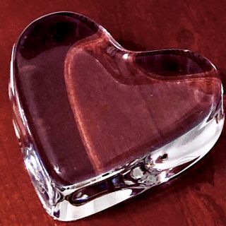 Baccarat France Crystal Clear Glass Heart Figurine Paperweight 3 - 1/2 " X 1 "