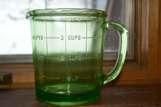 Vintage A & J Anchor Hocking Green Glass 4 Cup 1 Quart Measuring Cup Antique