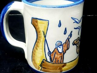 Vintage Louisville Stoneware Art Pottery Noah ' s Ark Camel Pair Blue Mug KY USA 2
