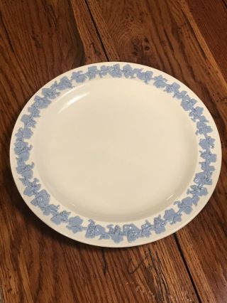 Wedgwood Queensware Lavender Blue On Cream 9 1/4 " Luncheon Plate