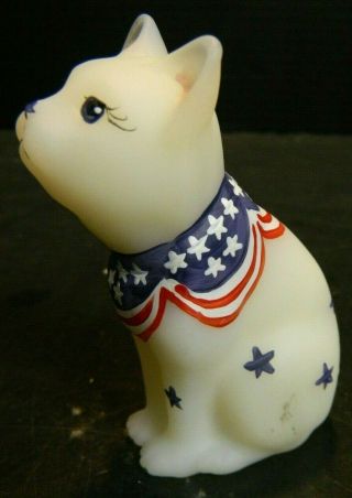 Vintage Fenton Hand Painted Stars & Stripes Satin Glass Cat 3.  75 " X 2.  75 " Excell